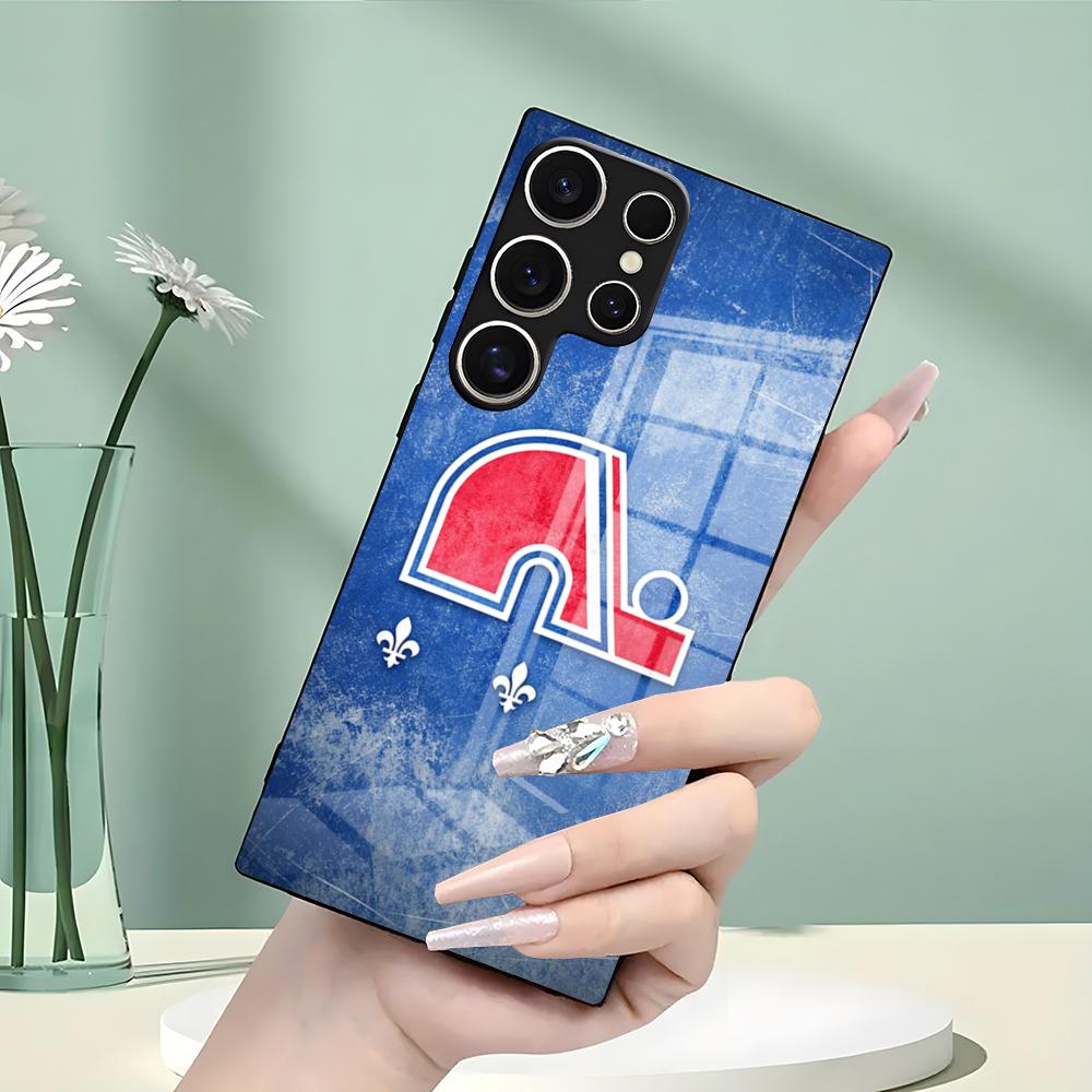 Phone Cases Quebec - Чехол для телефона Q-QueBecES с логотипом